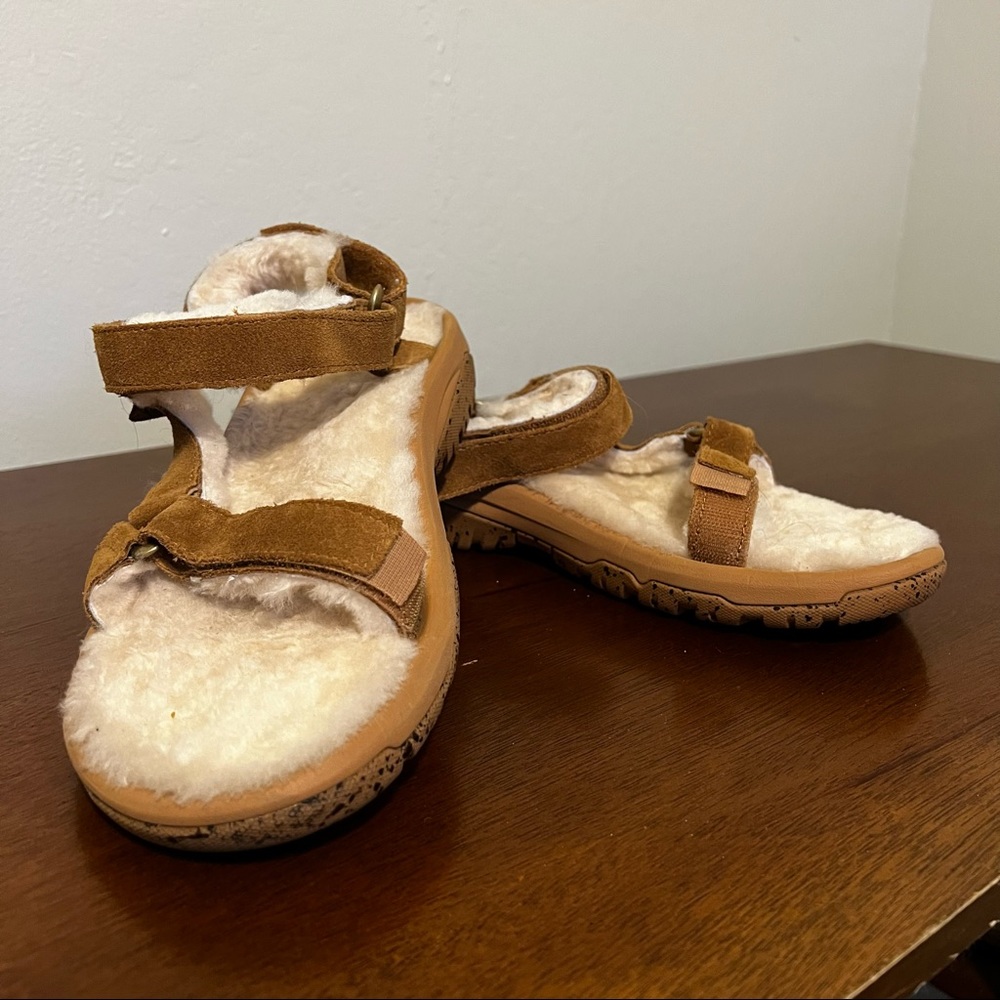 Sherpa Tevas